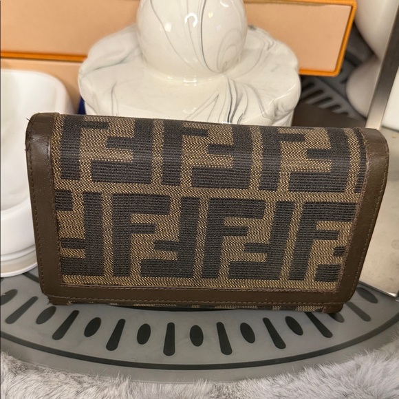 Fendi Brown and Black Wallet - Picture 1 of 14